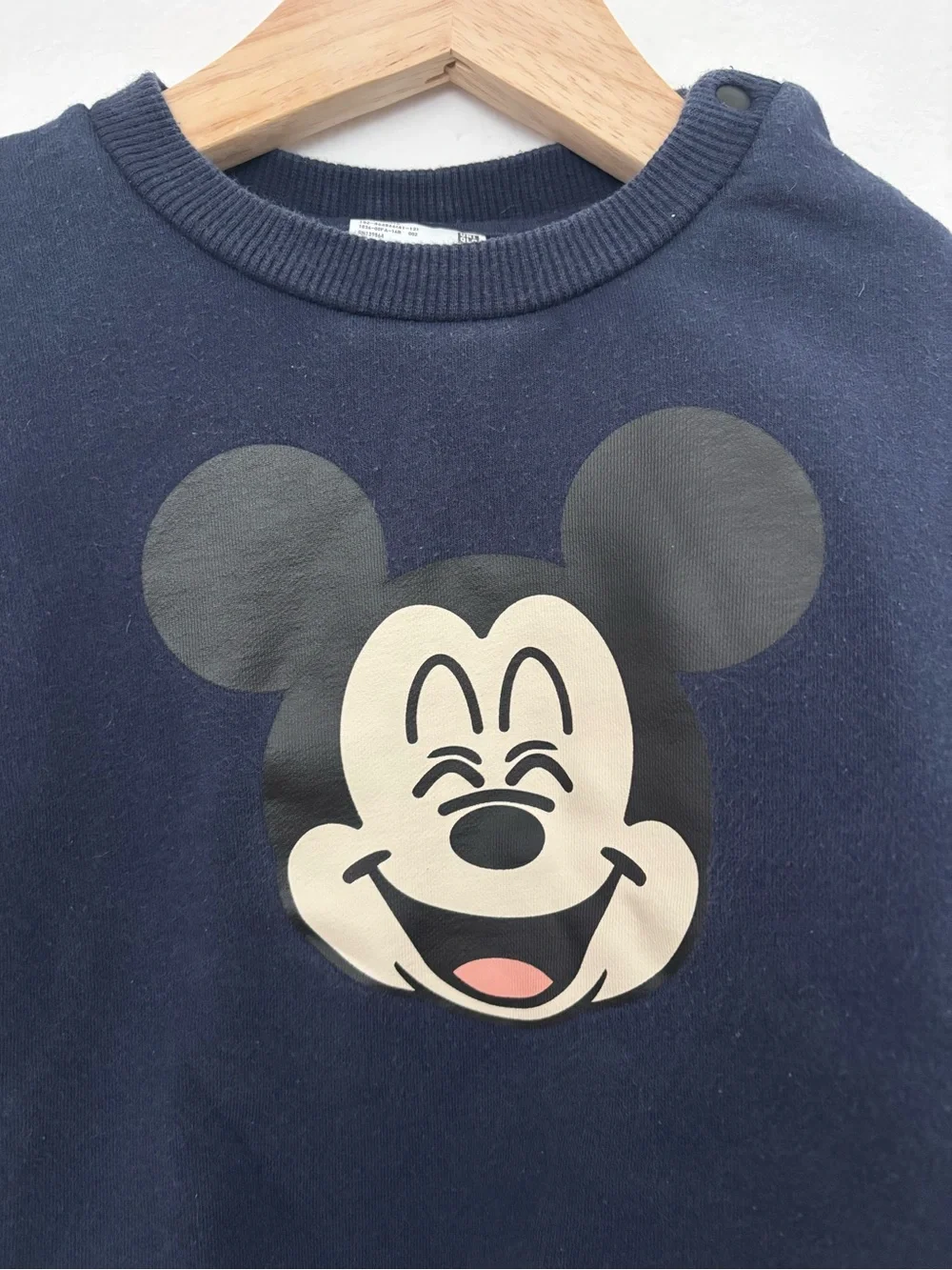 Uniqlo Kids Navy Mickey Mouse Sweatshirt 12-18 M